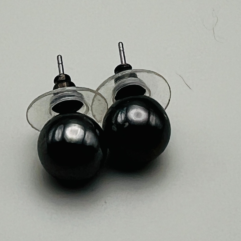 Black Stud Earrings Faux Pearl Ball Minimalist Round Classic Everyday Chic